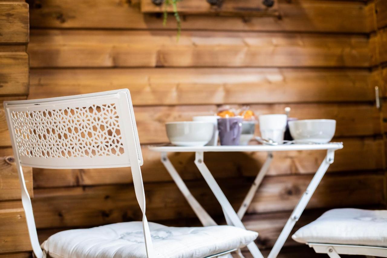 Cosmo Ideal Famille Rue Carnot Annecy Exterior foto